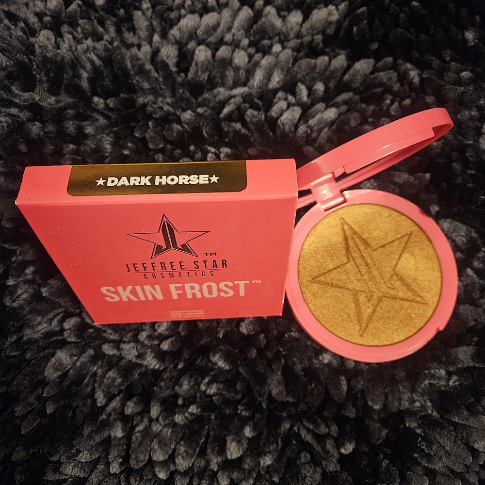 Jeffree Star Skin Frost Highlighter - Dark Horse Gold